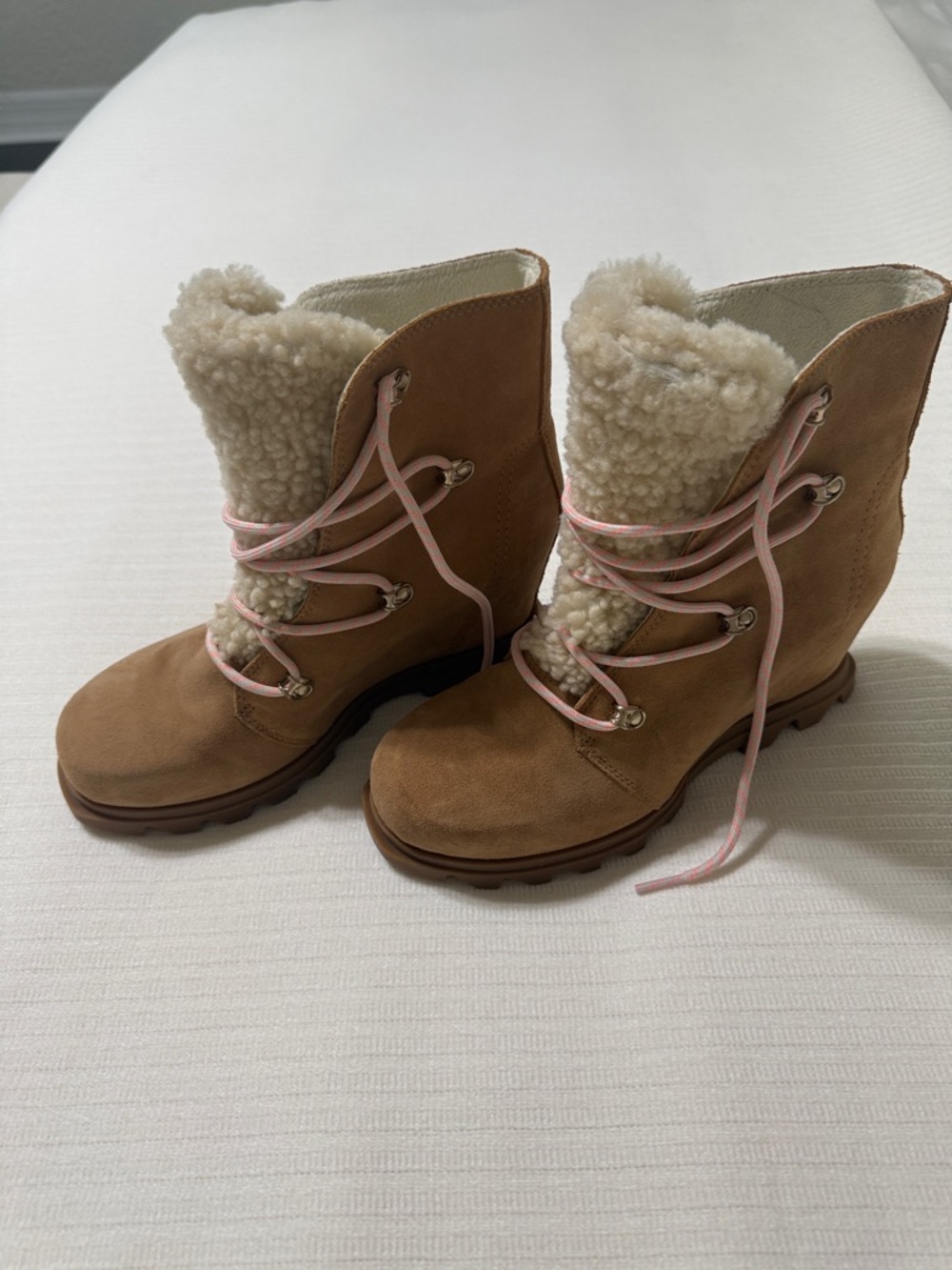 Sorel Tan Suede Lace-Up Boots with Cream Shearling and Pink Laces